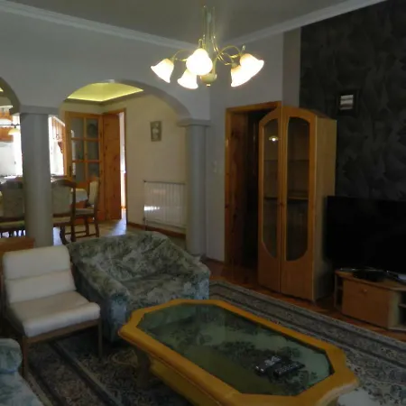 Apartamento Emoke Haz